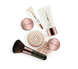 Nude By Nature Complexion Essential Kit Medium
